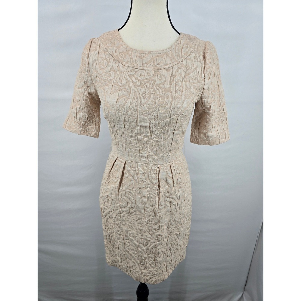 Darling London Beige Jacquard Brocade Sheath Dress‎ XS Elbow Sleeve Cocktail